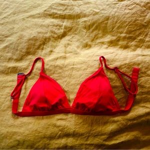 Billabong bikini top red. Excellent condition. Size large.